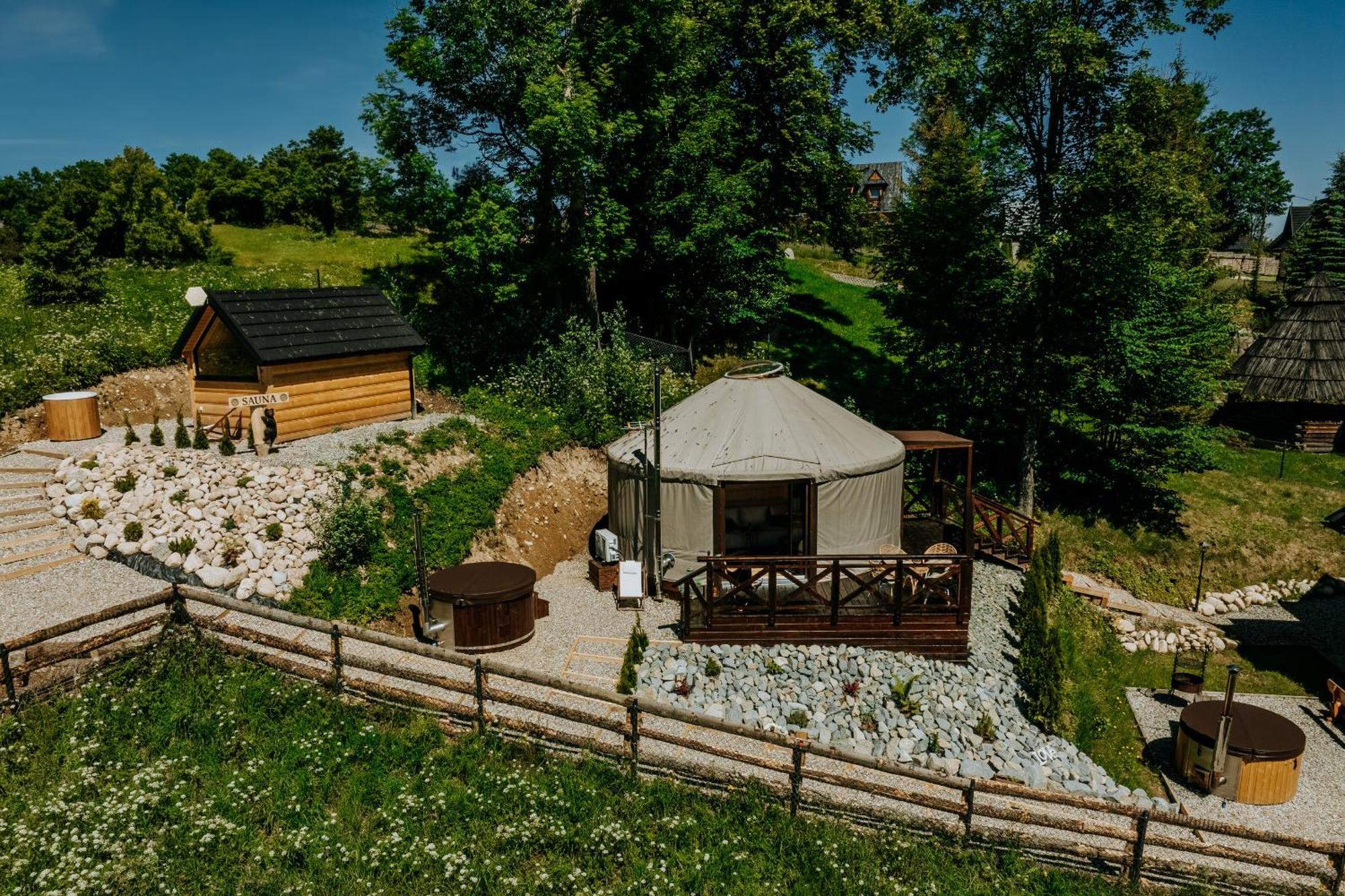 Jurta Na Wypasie - Luksusowy Namiot Z Widokiem Na Gory - Jacuzzi, Sauna, Split Ac, Private, Star View 자코파네 외부 사진